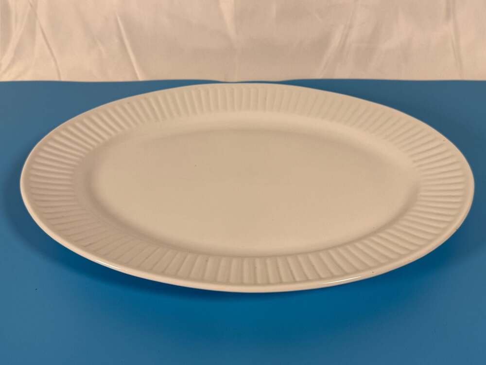 Gibson White Ribbed Edge Oval Serving Platter